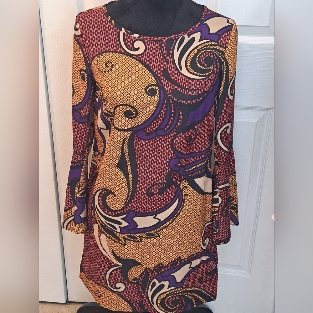 70's Style Dress With A Wild Design Size XS